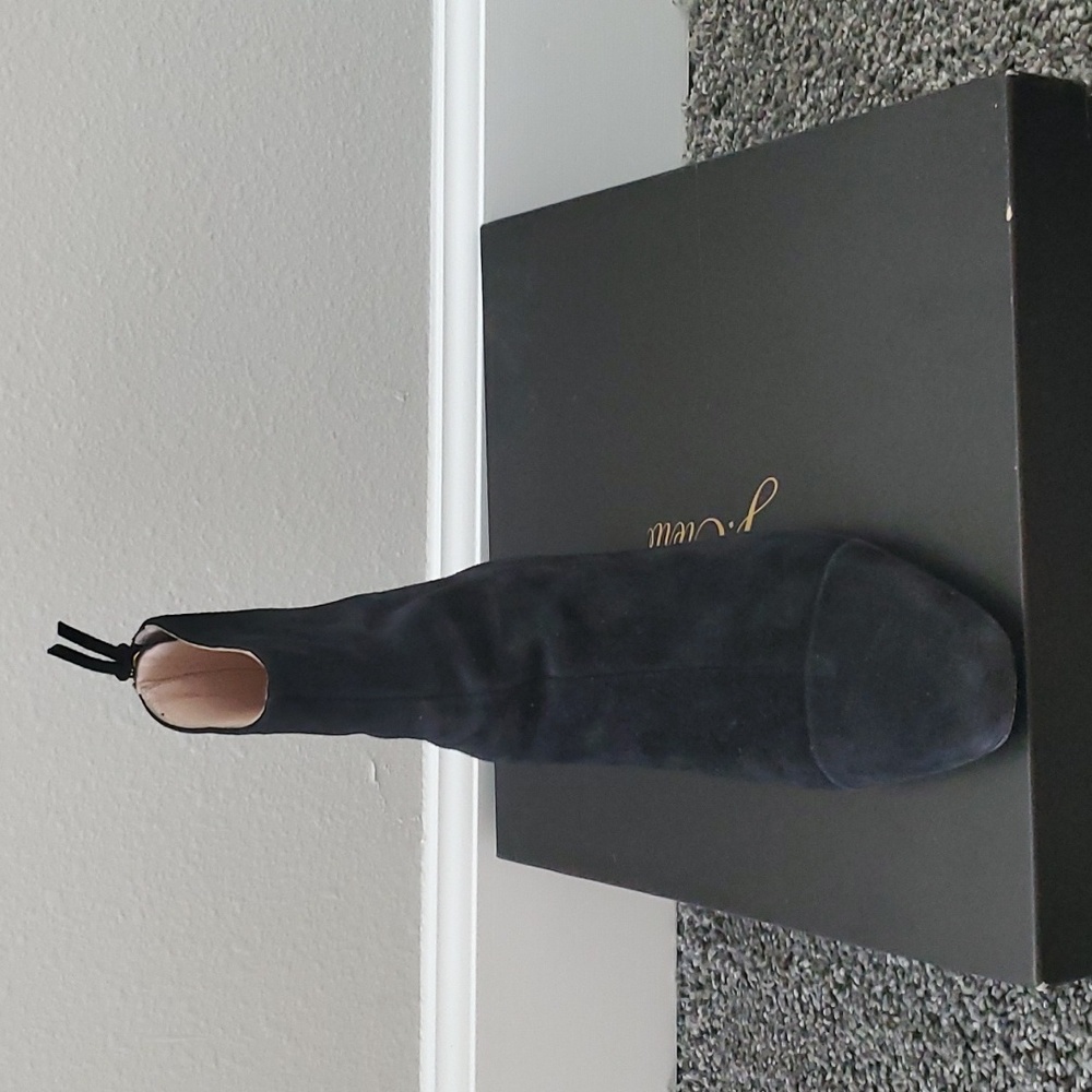 Suede black  Chelsea  bootie